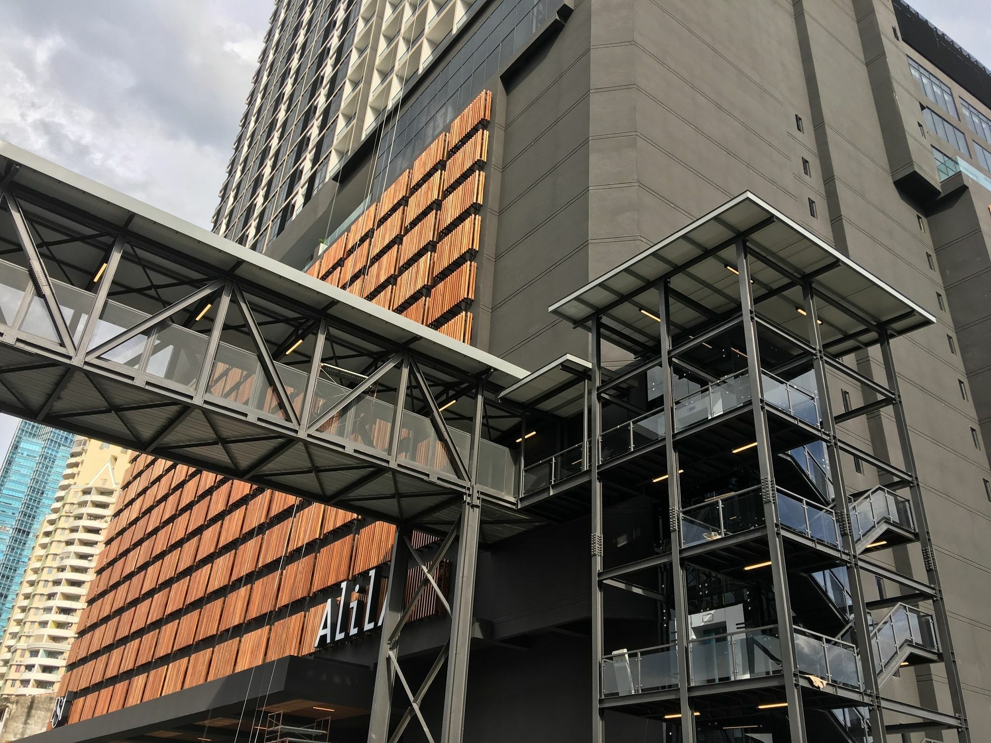 Hotel Alila Bangsar Kuala Lumpur Exterior foto The building's facade